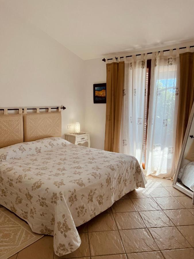 Villa A Golfo Aranci Con Vista Su Tavolara Marinella  Exterior foto