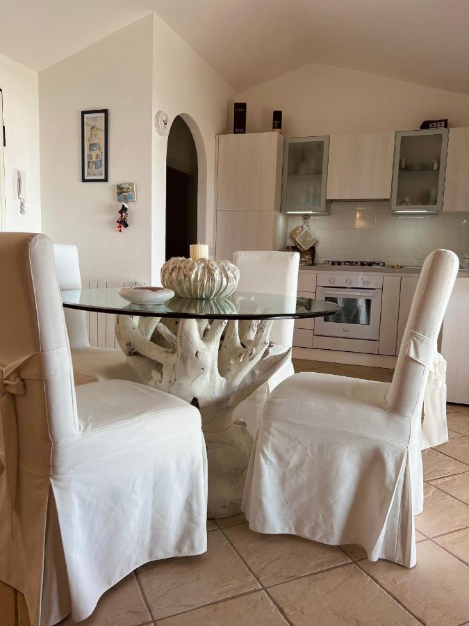 Villa A Golfo Aranci Con Vista Su Tavolara Marinella  Exterior foto